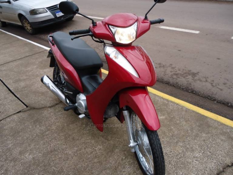 HONDA - BIZ 125 ES - 2014/2014 - Vermelha - R$ 12.823,00