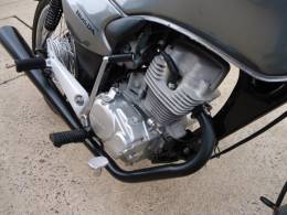 HONDA - CG 125 TITAN ES - 2001/2001 - Prata - R$ 7.800,00