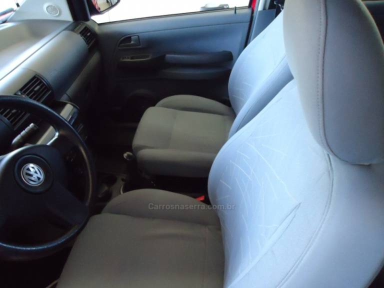 VOLKSWAGEN - SPACEFOX 1.6 MSI TRENDLINE 8V FLEX 4P MANUAL - 2010/2010 - Vermelha - R$ 35.823,00