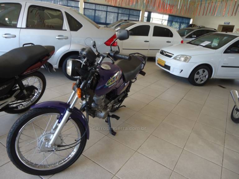 HONDA - CG 125 TITAN - 1997/1998 - Azul - R$ 6.323,00
