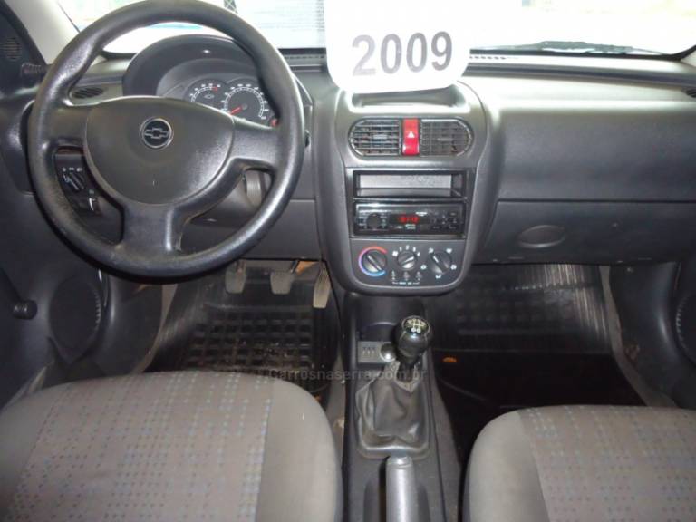 CHEVROLET - CORSA 1.0 MPFI MAXX 8V FLEX 4P MANUAL - 2009/2009 - Branca - R$ 27.823,00