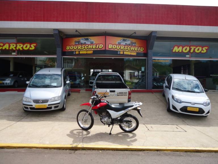 HONDA - NXR 160 BROS - 2017/2017 - Vermelha - R$ 16.823,00