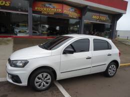 VOLKSWAGEN - GOL 1.0 TEC 8V FLEX 4P MANUAL - 2018/2018 - Branca - R$ 45.823,00